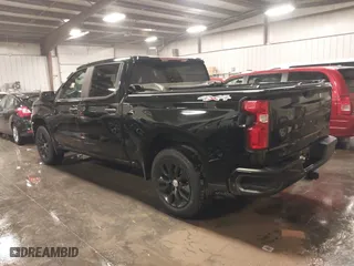 2021 Chevrolet Silverado 1500 Custom with VIN 1GCPYBEK0MZ301074, listed as a IAAI auction lot 40954540 with 40,785 mi miles. Bid and sale history available at carsss.com. Image 3.
