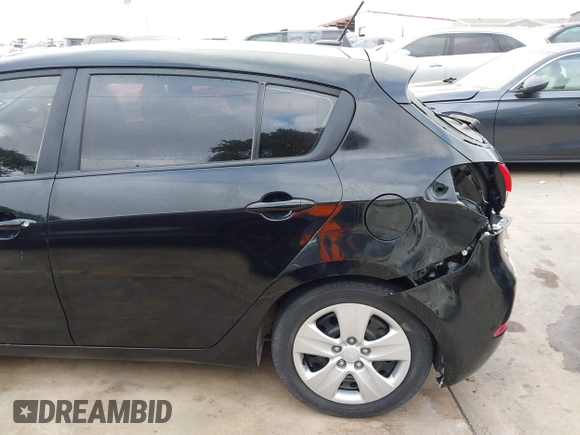 2016 Kia Forte LX z VIN KNAFK5A8XG5572550, wystawiony jako IAAI lot #42314657 z przebiegiem 113 265 mil mil oraz . Historia ofert i sprzedaży dostępna na DreamBid. Obrazek 20.