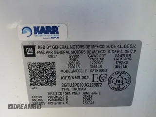 2018 GMC Sierra 1500 Denali z VIN 3GTU2PEJ0JG128872, wystawiony jako Copart lot #42257025 z przebiegiem 110 182 mil mil oraz Szkoda całkowita • Salvage title. Historia ofert i sprzedaży dostępna na DreamBid. Obrazek 15.