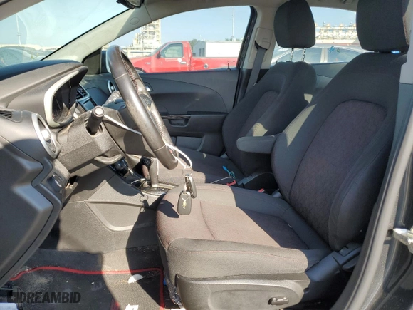 2017 Chevrolet Sonic LT with VIN 1G1JD5SB5H4104243, listed as a Copart auction lot 73046754 with 93,089 mi miles and Salvage Title. Bid and sale history available at carsss.com. Image 7.