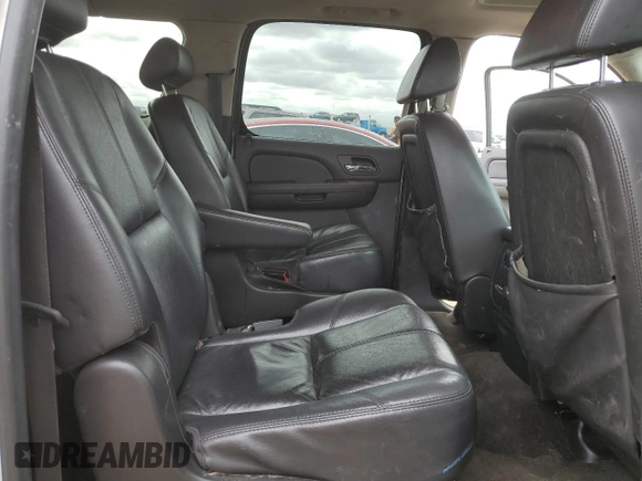 2008 Chevrolet Suburban LTZ with VIN 3GNFK16358G102176, listed as a Copart auction lot 54278824 with 226,746 mi miles and Clean Title. Bid and sale history available at carsss.com. Image 11.