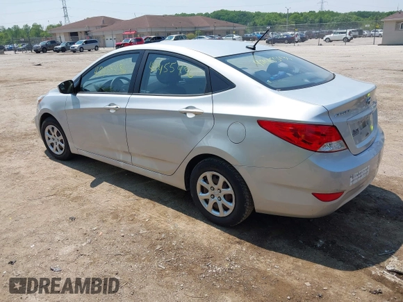 2014 Hyundai Accent GLS z VIN KMHCT4AE1EU637366, wystawiony jako IAAI lot #42455436 z przebiegiem 121 764 mil mil oraz . Historia ofert i sprzedaży dostępna na DreamBid. Obrazek 3.