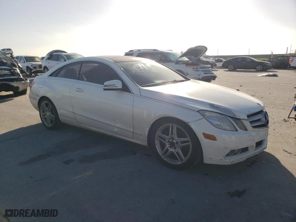 2011 Mercedes-Benz E-Class E 350 with VIN WDDKJ5GB6BF073504, listed as a Copart auction lot 49277635 with 175,024 mi miles and Salvage Title. Bid and sale history available at carsss.com. Image 4.