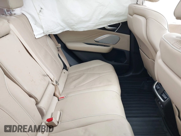 2019 Acura RDX w/Advance Pkg with VIN 5J8TC2H75KL017199, listed as a IAAI auction lot 41565130 with 67,880 mi miles. Bid and sale history available at carsss.com. Image 8.