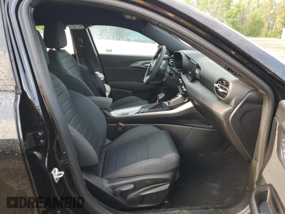 2024 Dodge Hornet GT with VIN ZACNDFAN3R3A35783, listed as a Copart auction lot 60139695 with 18,795 mi miles and Salvage title. Bid and sale history available at DreamBid. Image 7.
