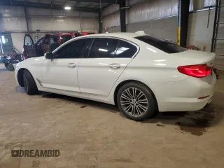 2019 BMW 5 Series 530i xDrive with VIN WBAJA7C57KWW32394, listed as a Copart auction lot 51223825 with 62,148 mi miles and Salvage title. Bid and sale history available at DreamBid. Image 2.