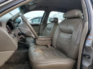 2001 Lincoln Town Car Executive z VIN 1LNHM81W81Y700002, wystawiony jako Copart lot #47018365 z przebiegiem 129 456 mil mil oraz Szkoda całkowita • Salvage title. Historia ofert i sprzedaży dostępna na DreamBid. Obrazek 7.