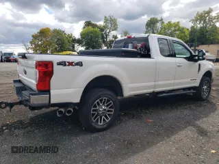 2019 Ford F-350 XL z VIN 1FT8X3BT7KEC20555, wystawiony jako Copart lot #76081584 z przebiegiem 79 474 mil mil oraz Szkoda całkowita • Salvage title. Historia ofert i sprzedaży dostępna na DreamBid. Obrazek 3.