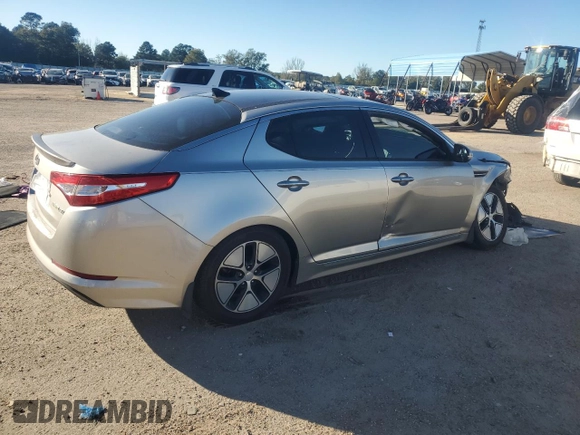 2013 Kia Optima EX with VIN KNAGM4AD4D5040468, listed as a Copart auction lot 81608804 with Not provided miles and Salvage title. Bid and sale history available at DreamBid. Image 3.