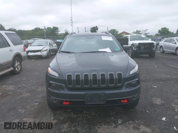 2017 Jeep Cherokee Trailhawk z VIN 1C4PJMBS2HW532974, wystawiony jako IAAI lot #42523785 z przebiegiem 74 272 mil mil oraz . Historia ofert i sprzedaży dostępna na DreamBid. Obrazek 12.