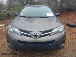 2015 Toyota RAV4 LE with VIN JTMBFREV2FD139886, listed as a IAAI auction lot 41922987 with 96,000 mi miles. Bid and sale history available at carsss.com. Image 13.