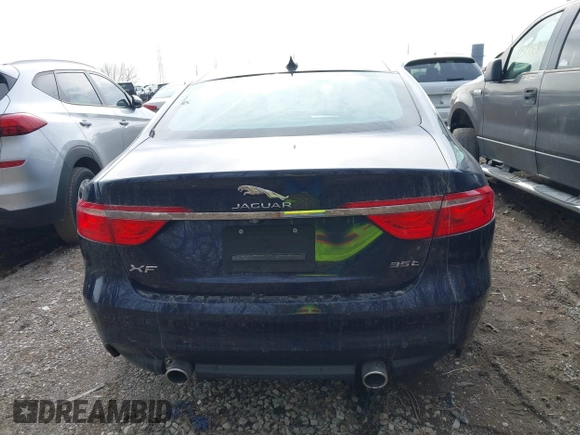 2018 Jaguar XF with VIN SAJBE4EV5JCY56577, listed as a IAAI auction lot 41520046 with 90,307 mi miles and . Bid and sale history available at DreamBid. Image 16.