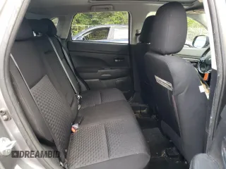 2011 Mitsubishi Outlander SE z VIN JA4AP4AU7BZ013457, wystawiony jako Copart lot #58860505 z przebiegiem 221 993 mil mil oraz Szkoda całkowita • Salvage title. Historia ofert i sprzedaży dostępna na DreamBid. Obrazek 11.