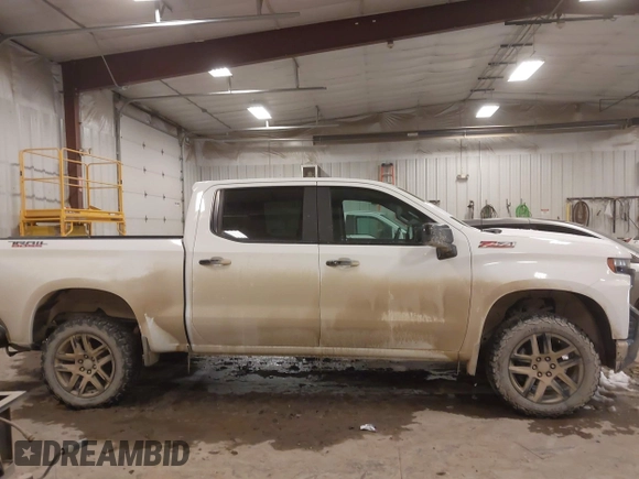 2021 Chevrolet Silverado 1500 LT Trail Boss with VIN 3GCPYFED9MG231471, listed as a IAAI auction lot 41502147 with 74,308 mi miles and . Bid and sale history available at DreamBid. Image 13.