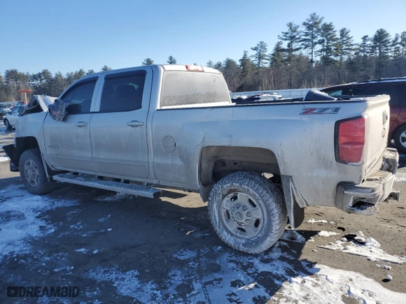 2015 Chevrolet Silverado 2500HD LT with VIN 1GC1KVEG4FF566931, listed as a Copart auction lot 88578955 with 0 mi miles and Salvage Title. Bid and sale history available at carsss.com. Image 2.