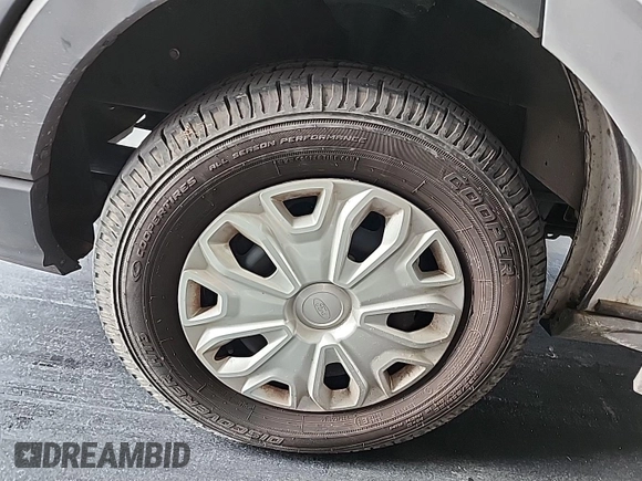 2023 Ford Transit Cargo с VIN 1FTBR1Y81PKA72158, выставлен на аукционе IAAI как лот 42526405 с пробегом 52 669 миль миль и . История ставок и продаж доступна на DreamBid. Изображение 20.