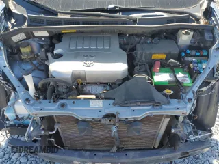 2010 Toyota Sienna XLE with VIN 5TDYK4CC1AS325572, listed as a Copart auction lot 53334805 with 100,426 mi miles and Salvage Title. Bid and sale history available at carsss.com. Image 12.