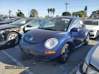 2006 Volkswagen Beetle with VIN 3VWPR31CX6M411570, listed as a Copart auction lot 43664165 with 190,856 mi miles and Salvage Title. Bid and sale history available at DreamBid. Image 1.