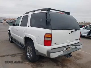2002 Chevrolet Tahoe Z71 with VIN 1GNEK13Z22R303223, listed as a IAAI auction lot 41527148 with 211,835 mi miles. Bid and sale history available at carsss.com. Image 14.
