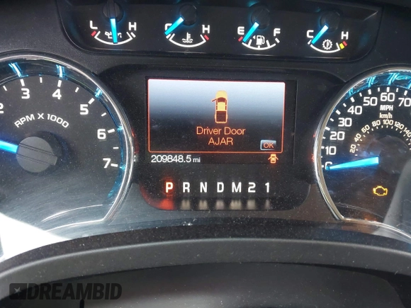 2013 Ford F-150 XL with VIN 1FTFW1ET4DFB13826, listed as a IAAI auction lot 42010957 with 209,848 mi miles. Bid and sale history available at carsss.com. Image 7.