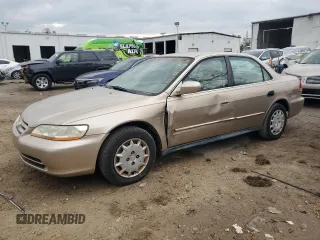 2001 Honda Accord LX with VIN 1HGCG55471A122403, listed as a Copart auction lot 81299524 with 115,442 mi miles and Salvage title. Bid and sale history available at DreamBid. Image 1.