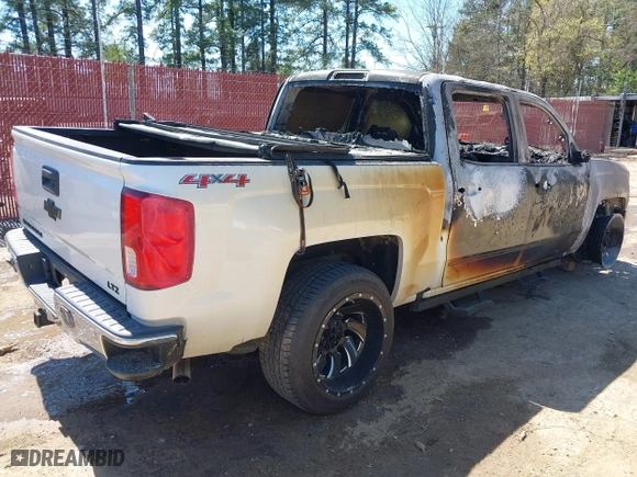 2017 Chevrolet Silverado 1500 LTZ with VIN 3GCUKSEJ3HG301264, listed as a IAAI auction lot 41816571 with 1 mi miles. Bid and sale history available at carsss.com. Image 4.