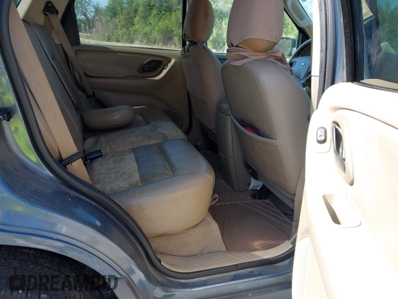 2006 Ford Escape XLT with VIN 1FMYU031X6KB00529, listed as a IAAI auction lot 42142206 with 125,462 mi miles and . Bid and sale history available at DreamBid. Image 8.