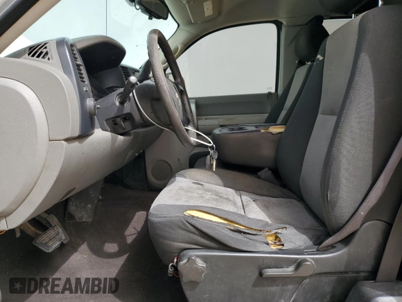 2008 Chevrolet Silverado 1500 1LT with VIN 1GCEC19C88Z322909, listed as a Copart auction lot 49588055 with 234,384 mi miles and Salvage Title. Bid and sale history available at DreamBid. Image 7.