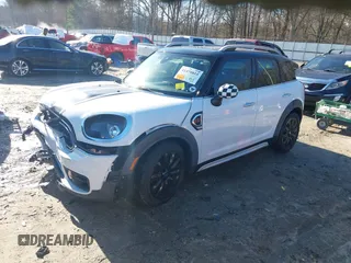 2019 MINI Countryman Cooper S with VIN WMZYT3C55K3E96839, listed as a IAAI auction lot 41478815 with 40,756 mi miles and . Bid and sale history available at DreamBid. Image 18.