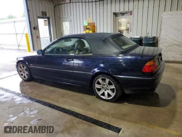 2001 BMW 3 Series 325Ci with VIN WBABS33471JY57525, listed as a Copart auction lot 56571955 with 190,163 mi miles and Salvage title. Bid and sale history available at DreamBid. Image 2.
