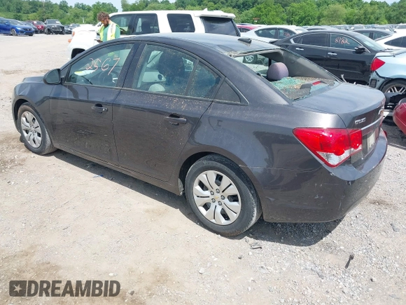 2014 Chevrolet Cruze LS with VIN 1G1PA5SGXE7186074, listed as a IAAI auction lot 42302567 with 152,927 mi miles and . Bid and sale history available at DreamBid. Image 3.
