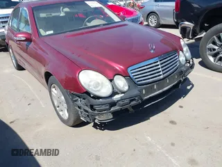 2005 Mercedes-Benz E-Class 3.2L with VIN WDBUF65J15A637760, listed as a IAAI auction lot 41842173 with 97,439 mi miles. Bid and sale history available at carsss.com. Image 12.