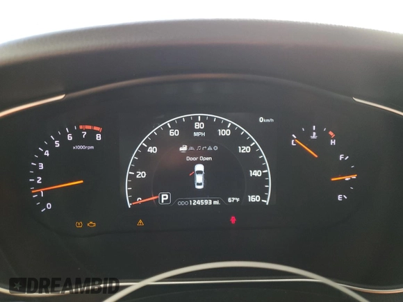 2016 Kia Cadenza Premium with VIN KNALN4D75G5199070, listed as a Copart auction lot 82535904 with 124,593 mi miles and Clean Title. Bid and sale history available at carsss.com. Image 9.