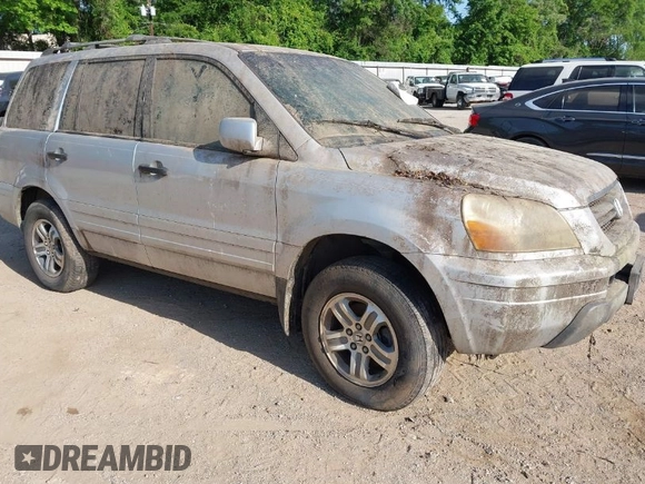2005 Honda Pilot EX with VIN 5FNYF18485B038504, listed as a IAAI auction lot 42014126 with 178,821 mi miles. Bid and sale history available at carsss.com. Image 1.