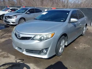 2012 Toyota Camry L with VIN 4T1BF1FK0CU144680, listed as a IAAI auction lot 41694659 with 162,479 mi miles. Bid and sale history available at carsss.com. Image 2.