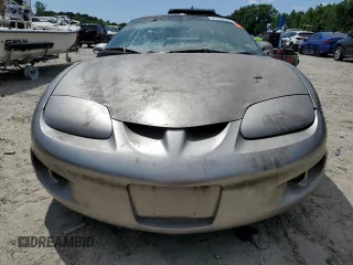2001 Pontiac Firebird Firebird z VIN 2G2FS22KX12132170, wystawiony jako Copart lot #57558535 z przebiegiem Nie podano mil oraz Tytuł czysty. Historia ofert i sprzedaży dostępna na DreamBid. Obrazek 5.