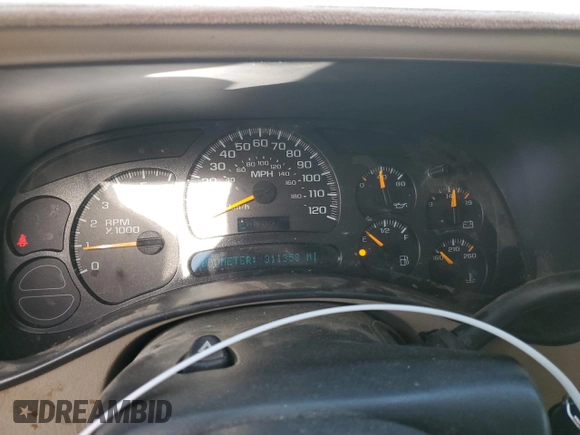 2005 Chevrolet Suburban LT with VIN 1GNFK16Z15J104876, listed as a Copart auction lot 48017495 with 311,358 mi miles and Clean title. Bid and sale history available at DreamBid. Image 9.