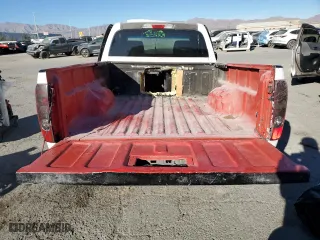 2006 Chevrolet Colorado LS with VIN 1GCCS148268323005, listed as a Copart auction lot 87238474 with 235,203 mi miles and Salvage Title. Bid and sale history available at carsss.com. Image 6.