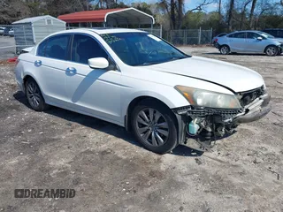 2011 Honda Accord EX-L z VIN 1HGCP3F80BA027530, wystawiony jako IAAI lot #41634118 z przebiegiem 278 909 mil mil oraz . Historia ofert i sprzedaży dostępna na DreamBid. Obrazek 1.