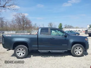 2018 Chevrolet Colorado 4WD LT with VIN 1GCHTCEN1J1111605, listed as a IAAI auction lot 41923283 with 66,604 mi miles. Bid and sale history available at carsss.com. Image 14.