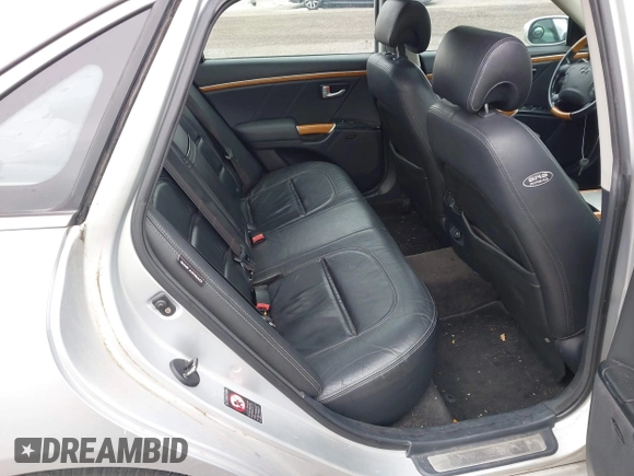 2007 Hyundai Azera SE with VIN KMHFC46FX7A182410, listed as a IAAI auction lot 42150993 with 146,627 mi miles and . Bid and sale history available at DreamBid. Image 8.