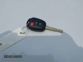 2017 Toyota RAV4 LE с VIN 2T3BFREVXHW647593, выставлен на аукционе IAAI как лот 42512350 с пробегом 120 448 миль миль и . История ставок и продаж доступна на DreamBid. Изображение 11.