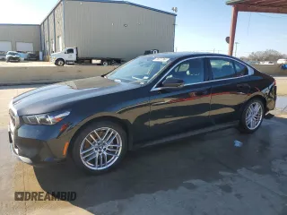 2024 BMW 5 Series 530i xDrive with VIN WBA53FJ03RCS07540, listed as a Copart auction lot 47260475 with 6,598 mi miles and Clean Title. Bid and sale history available at carsss.com. Image 1.