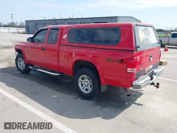 2003 Dodge Dakota z VIN 1D7HG42X93S296117, wystawiony jako IAAI lot #42045149 z przebiegiem 161 725 mil mil oraz . Historia ofert i sprzedaży dostępna na DreamBid. Obrazek 3.
