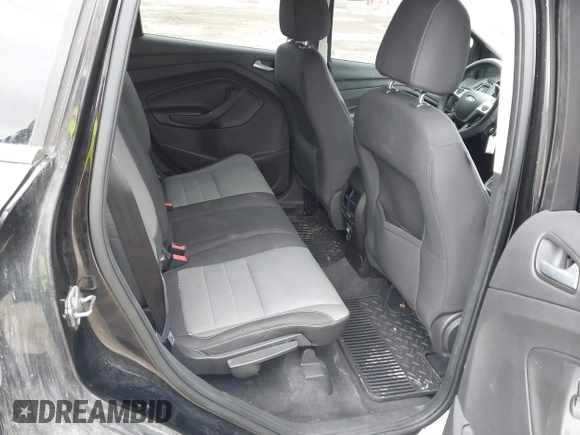 2013 Ford Escape SE z VIN 1FMCU9G97DUC22555, wystawiony jako IAAI lot #41707723 z przebiegiem 151 862 mil mil oraz . Historia ofert i sprzedaży dostępna na DreamBid. Obrazek 8.
