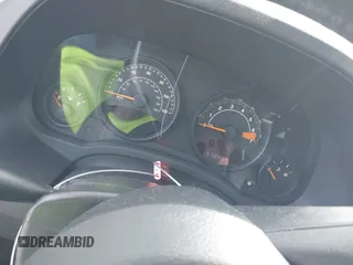 2017 Jeep Patriot High Altitude z VIN 1C4NJPFA1HD153258, wystawiony jako IAAI lot #41846706 z przebiegiem 57 048 mil mil oraz . Historia ofert i sprzedaży dostępna na DreamBid. Obrazek 7.