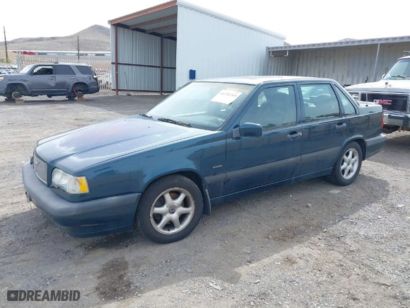 1996 Volvo S70 with VIN YV1LS5548T2285128, listed as a IAAI auction lot 41754769 with 109,101 mi miles. Bid and sale history available at carsss.com. Image 2.