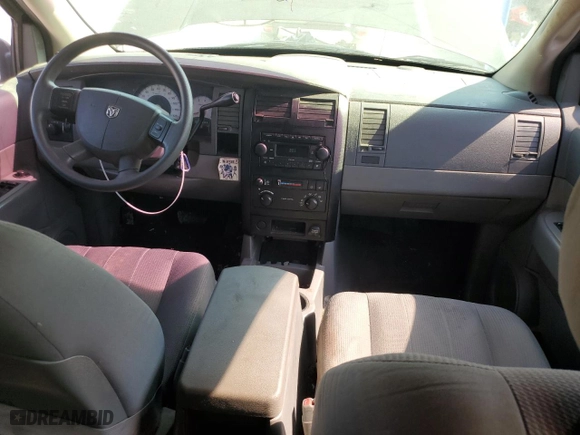 2004 Dodge Durango SXT with VIN 1D4HD38N14F235490, listed as a Copart auction lot 67684434 with 207,931 mi miles and Clean Title. Bid and sale history available at carsss.com. Image 8.