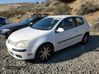 2008 Volkswagen Rabbit S z VIN WVWBA71K08W283829, wystawiony jako Copart lot #50790505 z przebiegiem 190 465 mil mil oraz Tytuł czysty. Historia ofert i sprzedaży dostępna na DreamBid. Obrazek 1.