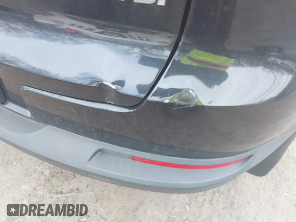 2013 Volkswagen Tiguan S with VIN WVGAV3AX4DW572884, listed as a IAAI auction lot 41626981 with 243,188 mi miles and . Bid and sale history available at DreamBid. Image 6.